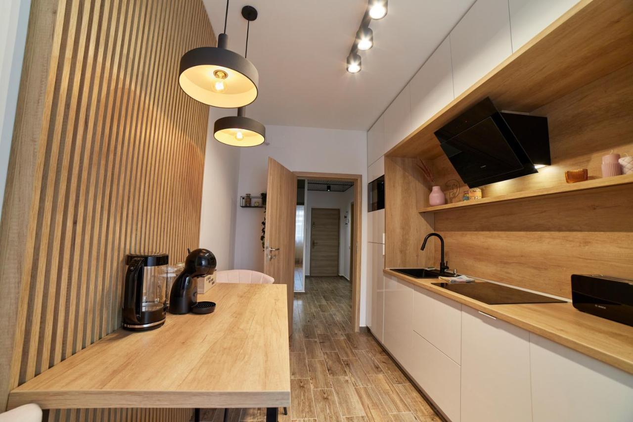Quiboo #4 Appartement Braşov Buitenkant foto