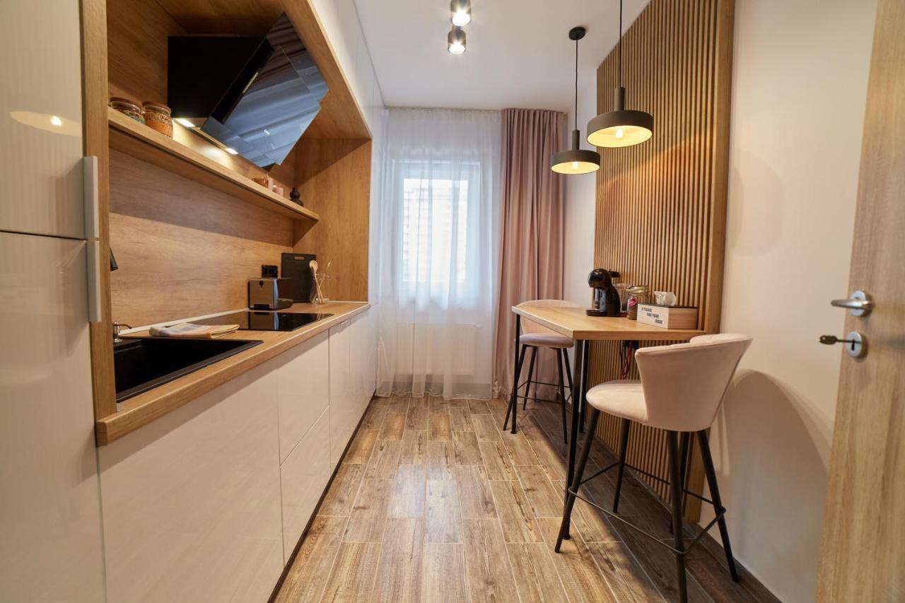 Quiboo #4 Appartement Braşov Buitenkant foto